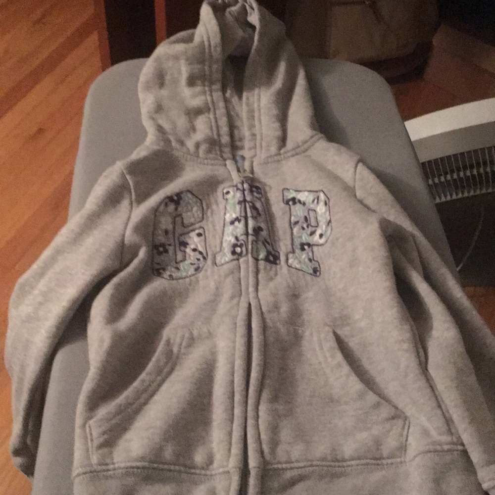 2 Gap sweatshirts